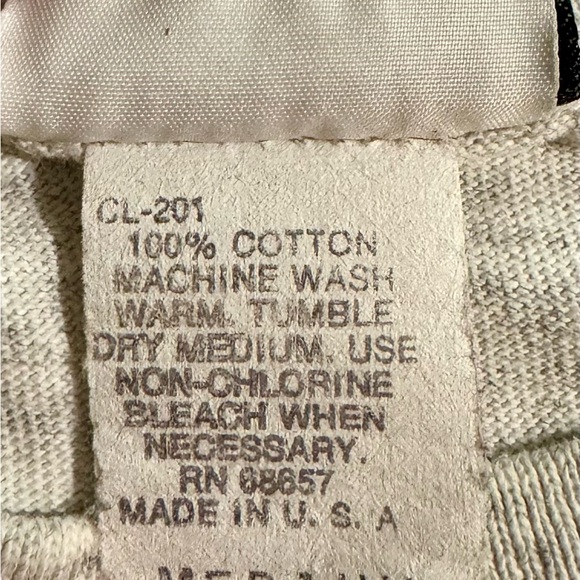 Vintage 1991 T-Shirt with Marvin the Martian - Picture 4 of 5